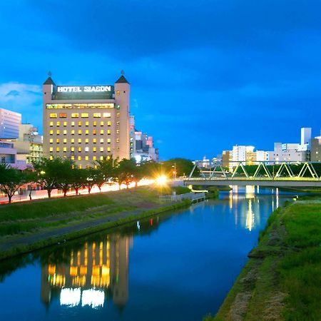 Mito Hotel Season Екстериор снимка