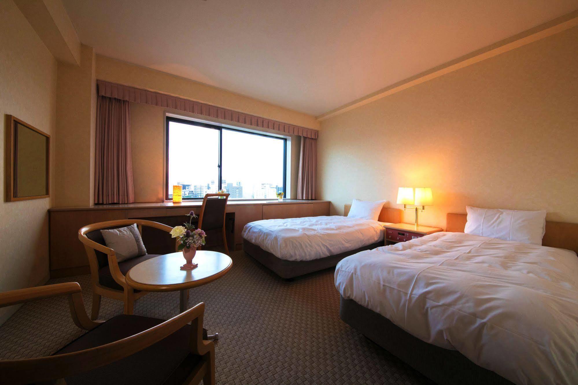Mito Hotel Season Екстериор снимка